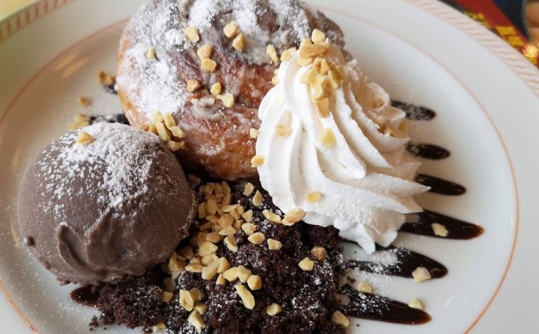 深夜営業ディナー