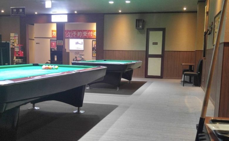 ネットカフェ店内