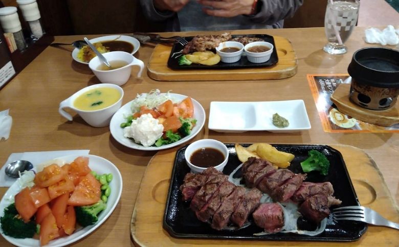 深夜営業ディナー