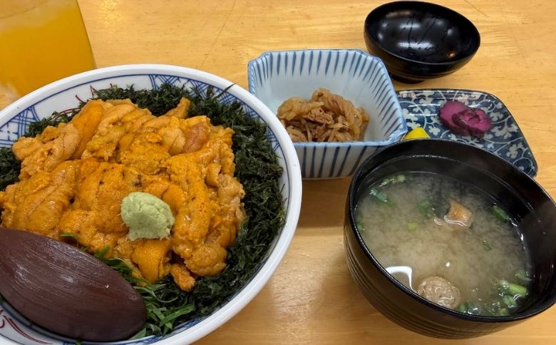 海鮮丼