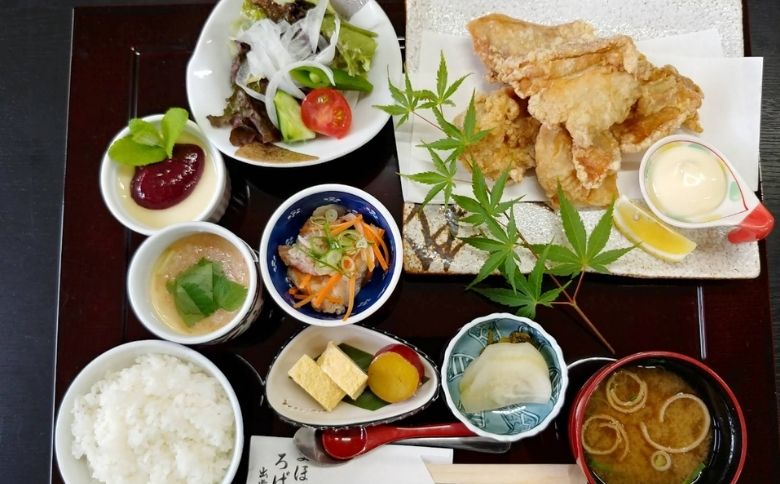顔合わせの食事