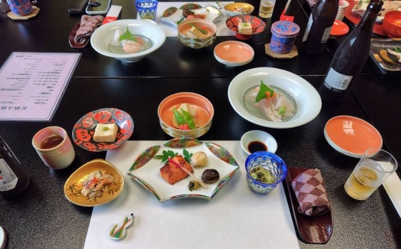 顔合わせの食事