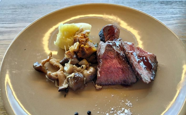 記念日ディナー