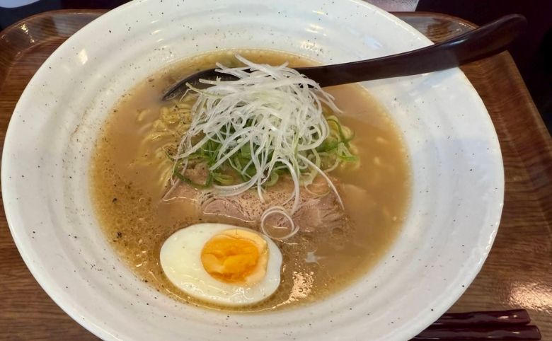 とんこつラーメン