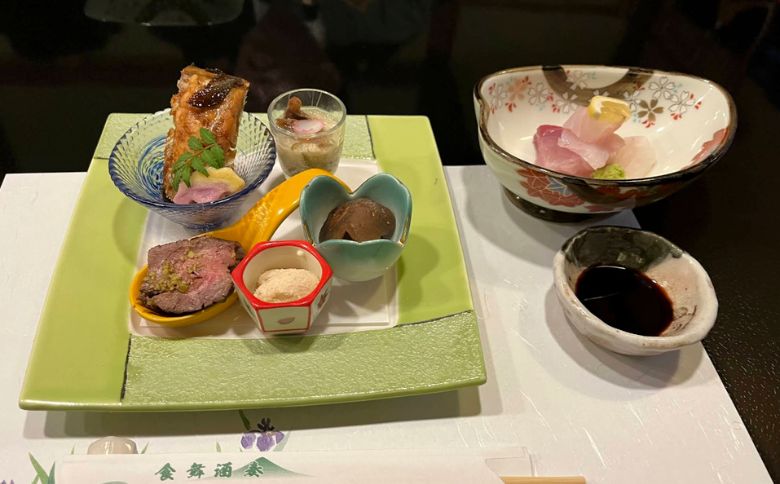 顔合わせの食事