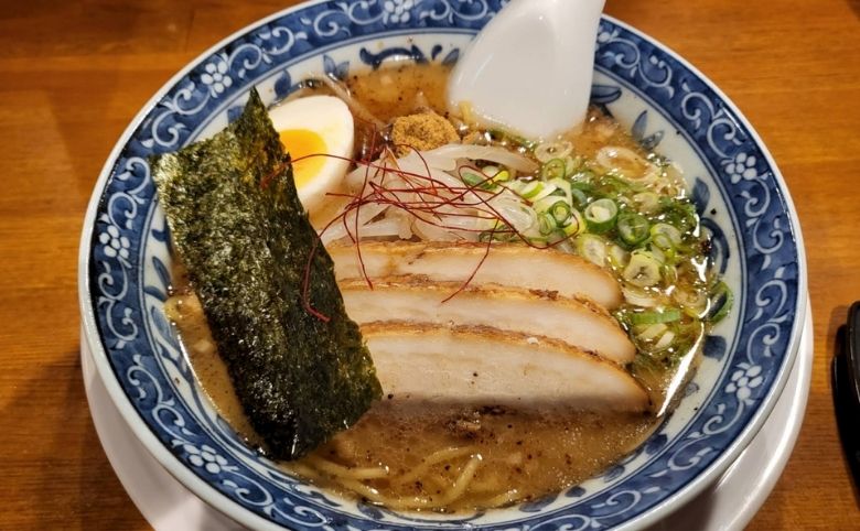 とんこつラーメン