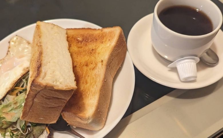 早朝営業モーニング