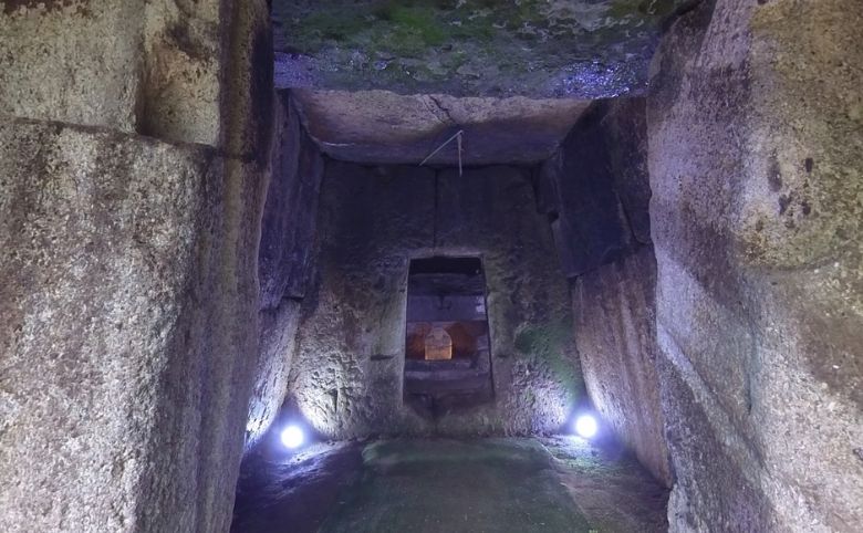 上塩冶地蔵山古墳(かみえんや じぞうやま こふん)