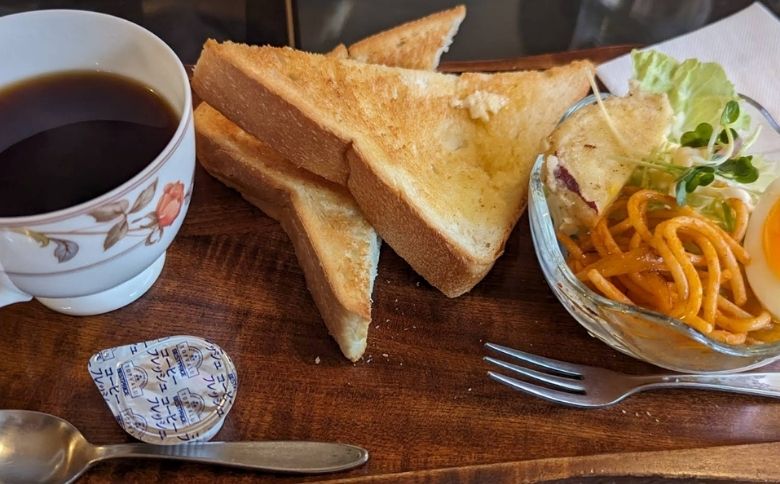 早朝営業モーニング