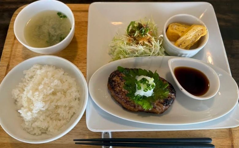 早朝営業モーニング