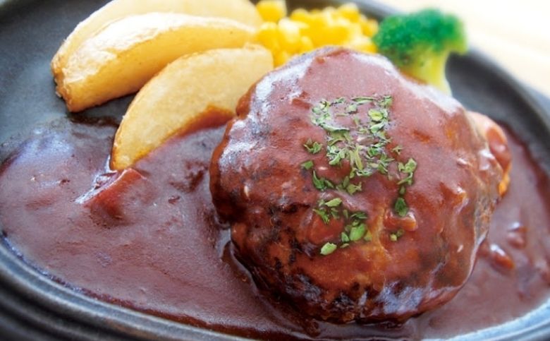 レストラン ビアムーン（西新町）のハンバーグ