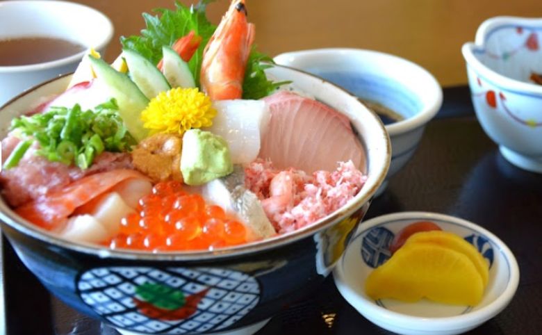海鮮丼