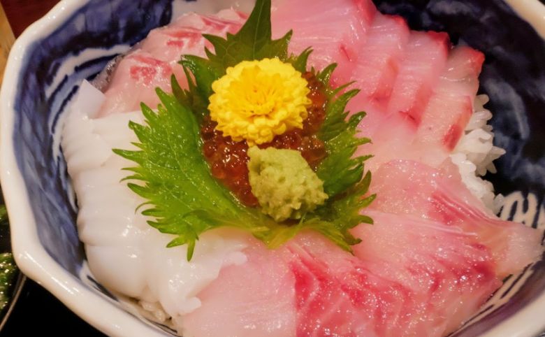 海鮮丼