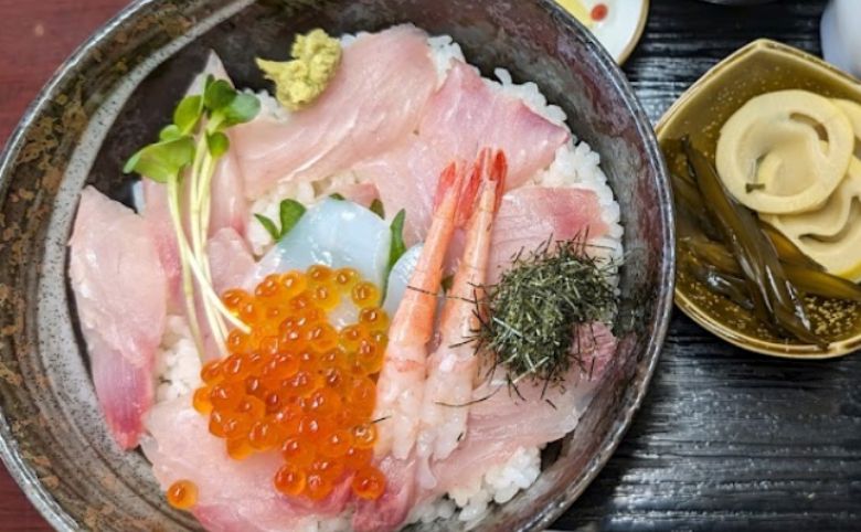 ひらまさ丼