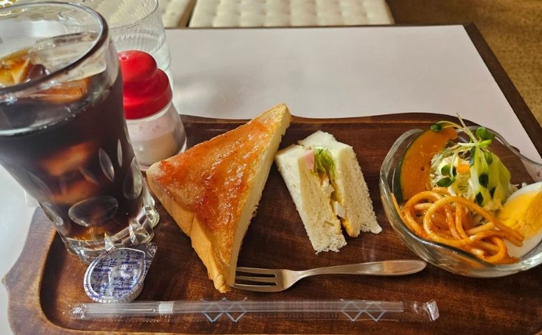 カフェでの食事