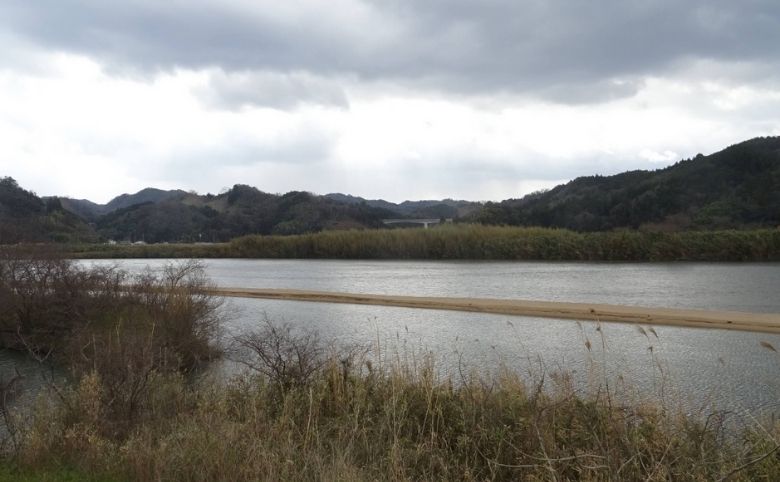 出西岩樋跡（しゅっさいいわひあと）