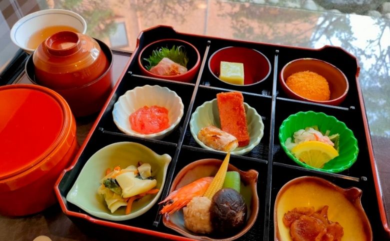 庭園と食事
