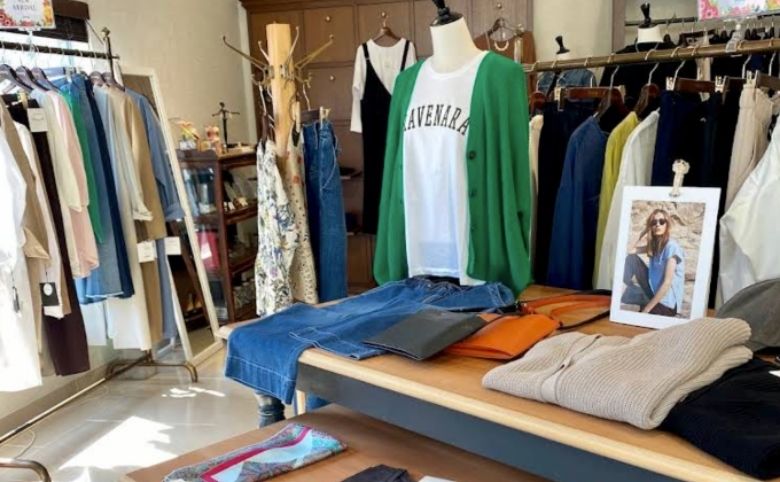 セレクトショップ店内