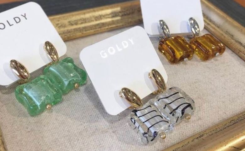 セレクトショップ店内