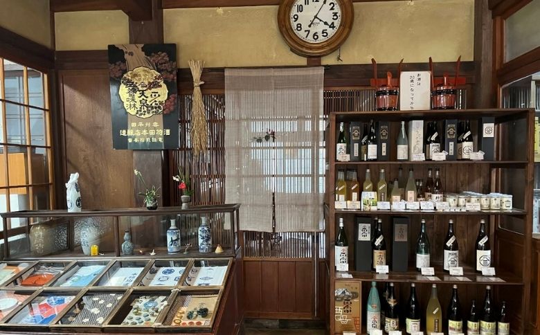 酒蔵店内