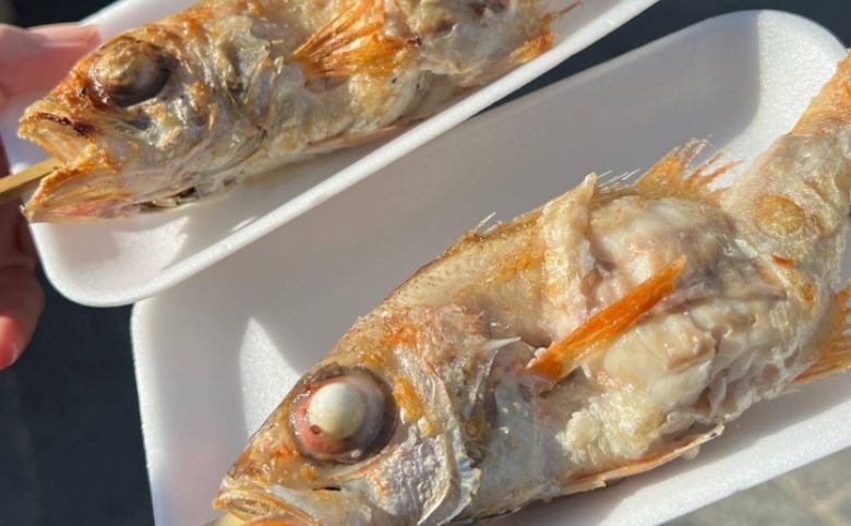 食べ歩き ノドグロ