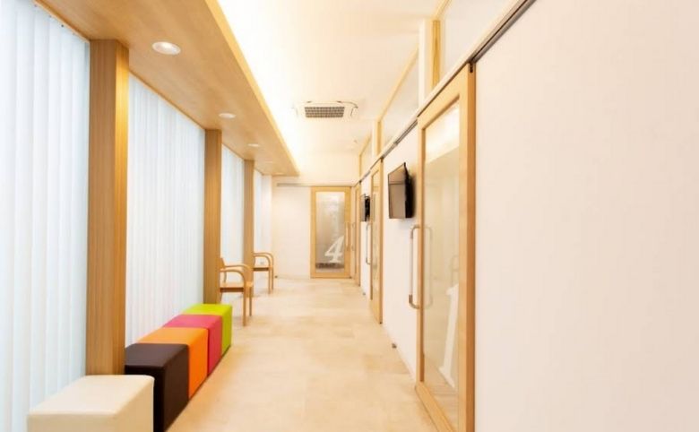 ホワイトニング歯科院内