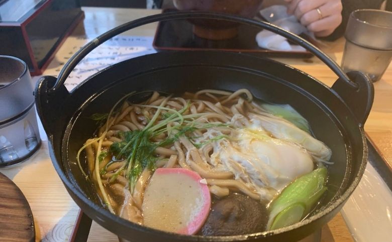 鍋焼きうどん