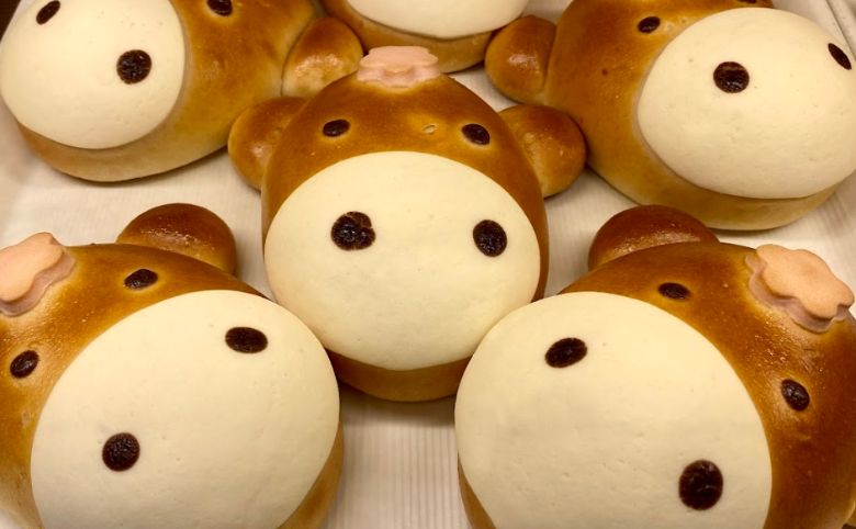 牛の形をしたパン