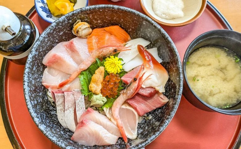 海鮮丼