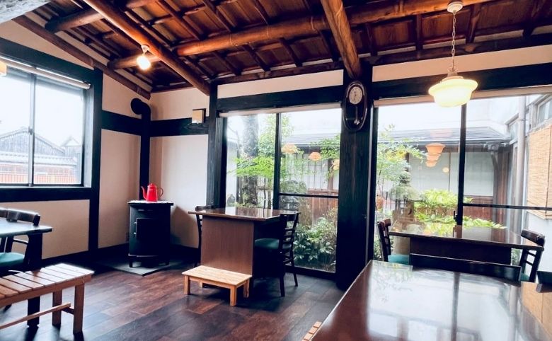 店内