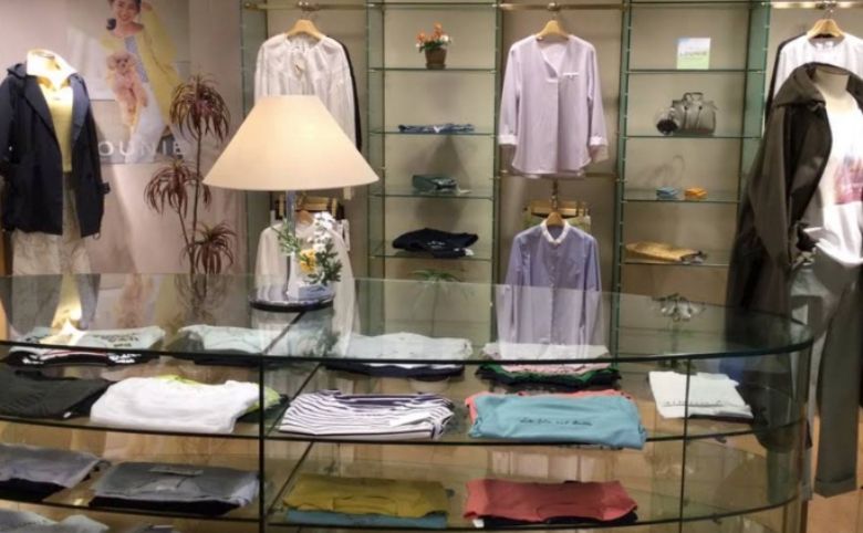 セレクトショップ店内