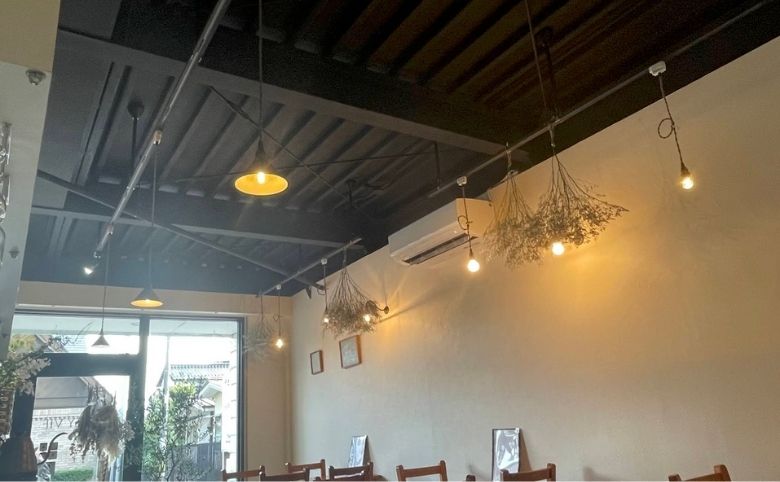 店内