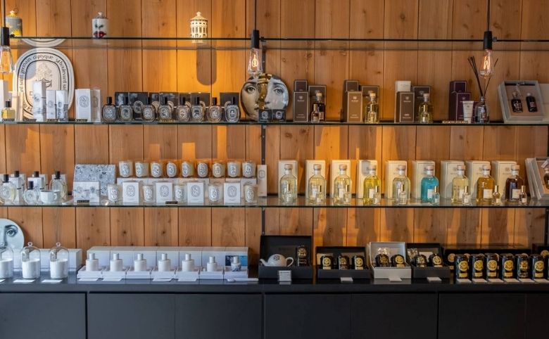 セレクトショップ店内