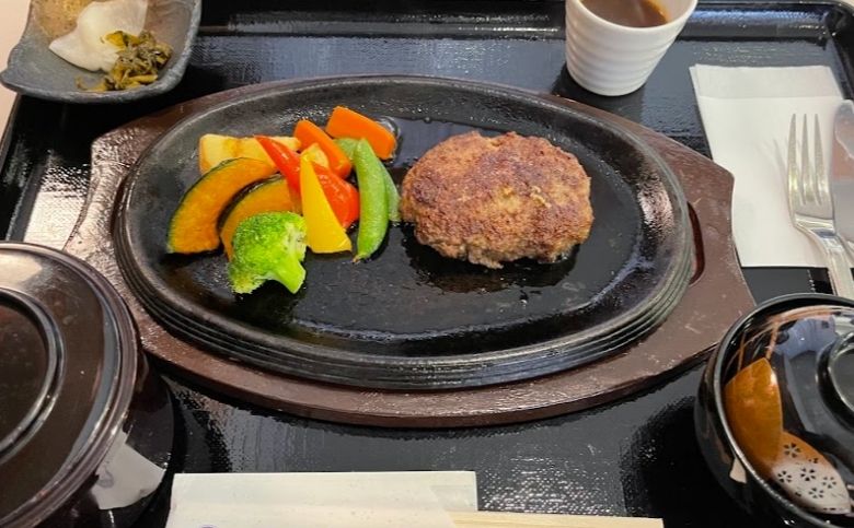 レストランくにびき（塩冶有原町）のハンバーグ