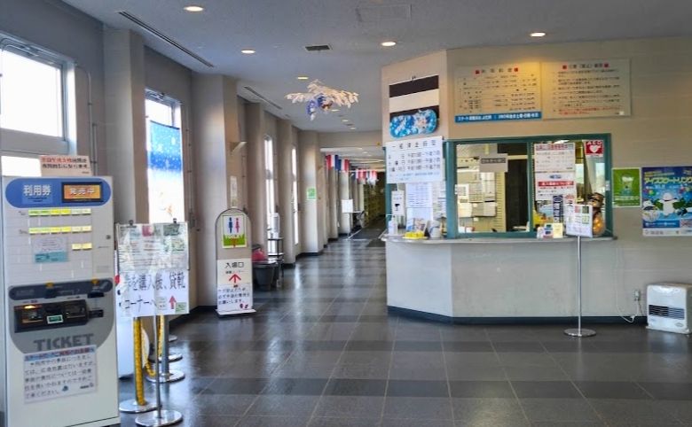 宍道湖公園 湖遊館