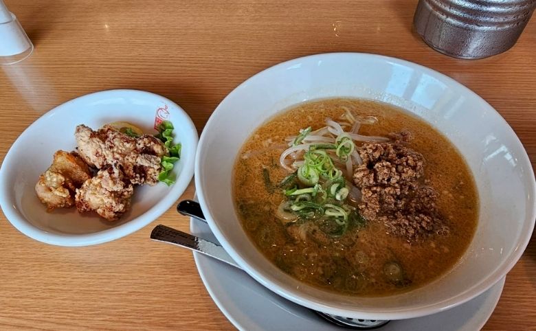 担々麺