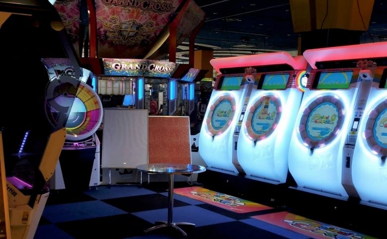 ゲームセンター店内