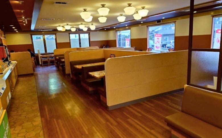 ジョイフル 島根斐川店（斐川町直江）の店内