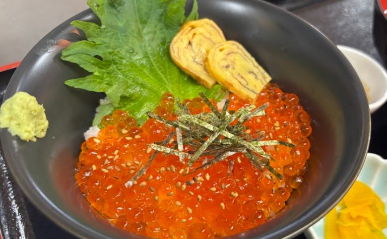 いくら丼