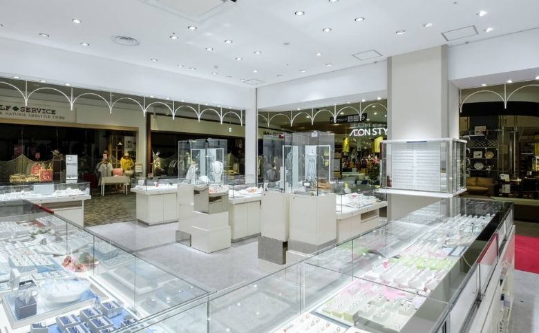 宝石店店内