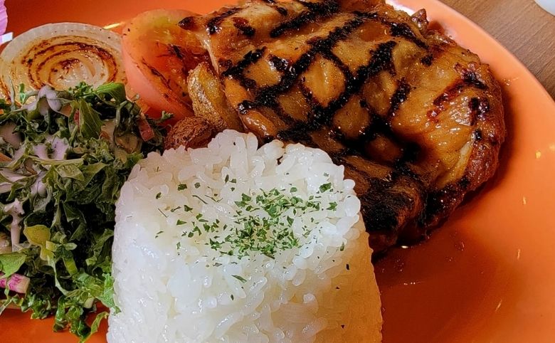 ファミレス食事