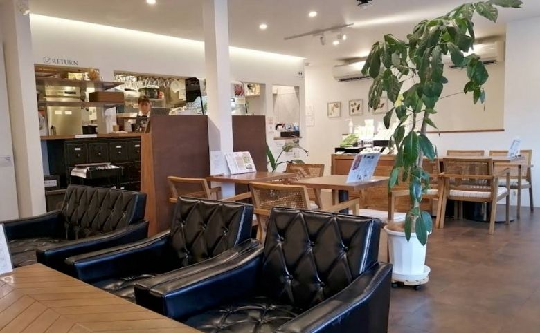 店内